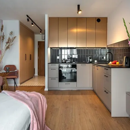 Apartamenty-wroc Kurkowa 아파트 *