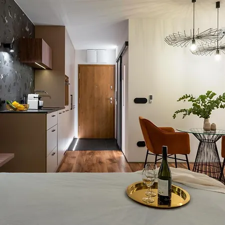아파트 Apartamenty-wroc Kurkowa *